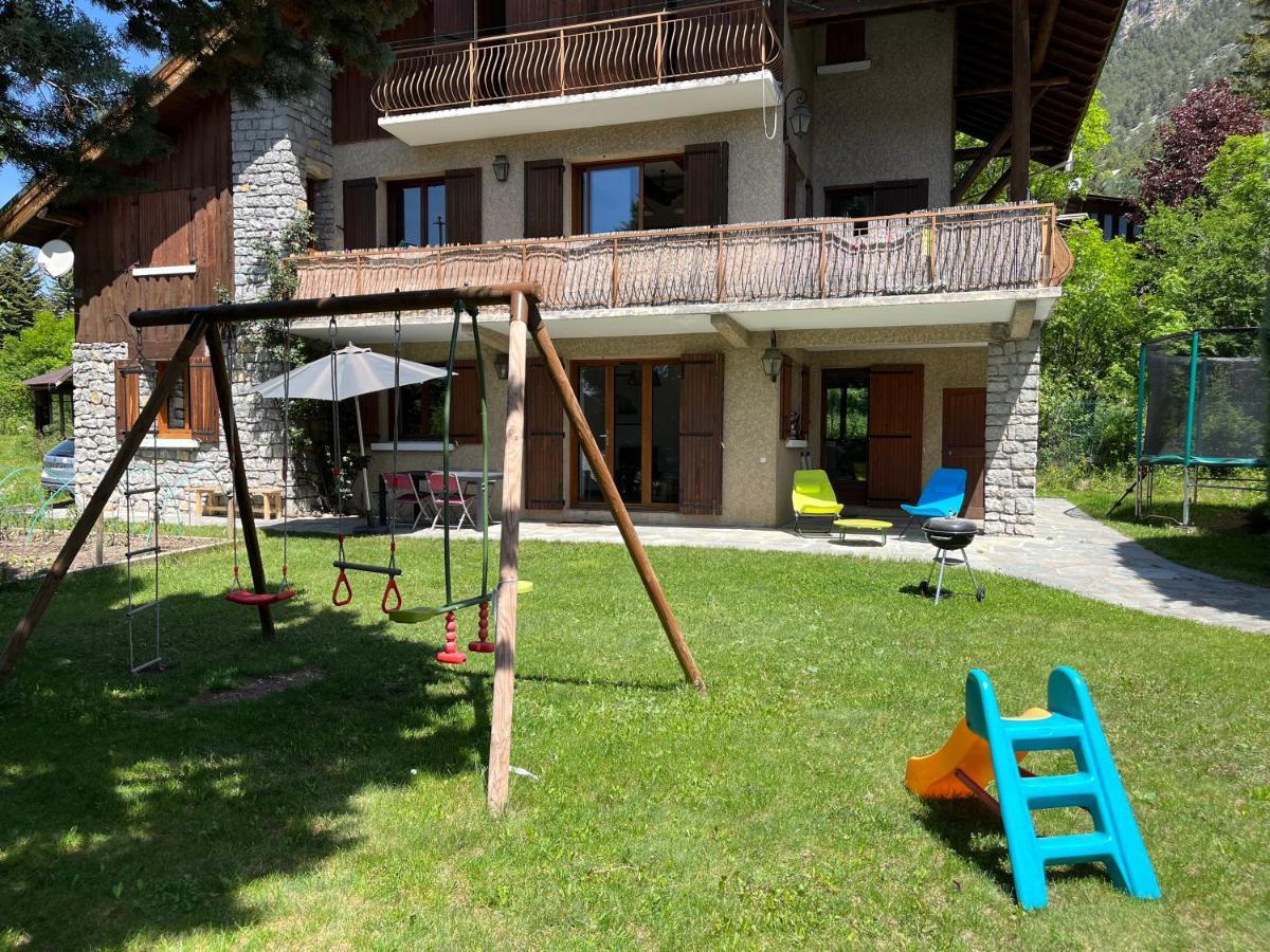 Appartement Rez De Jardin, 2 Chambres/ 4 Personnes, Garage. Briançon Dış mekan fotoğraf